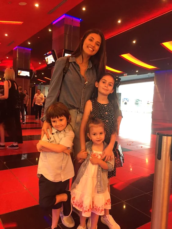 Antonia s-a pozat cu trei dintre copiii Ancăi Serea