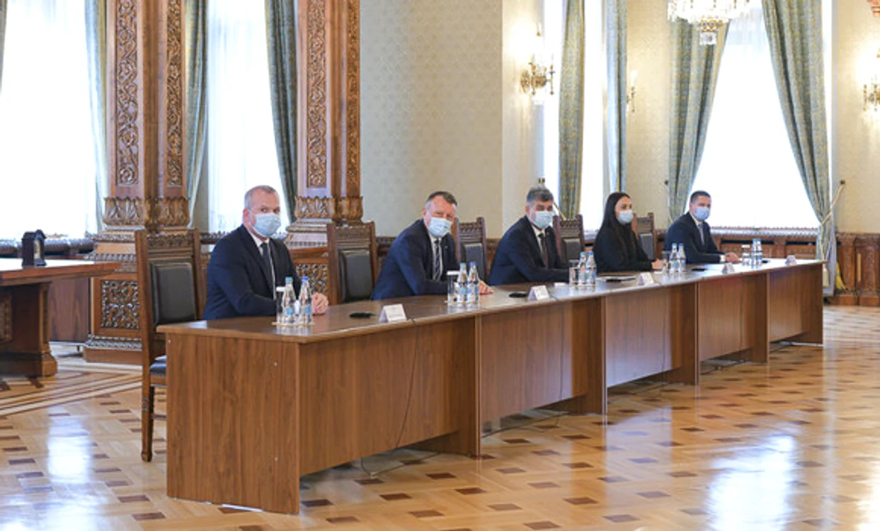 
    Delegația PSD a intrat la consultări la ora 13.00Sursa foto: presidency.ro  