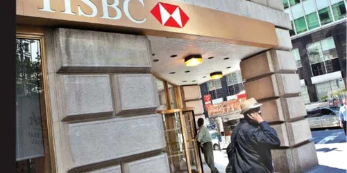 Cea mai mare bancă britanică, HSBC Holdings, este acuzată de o subcomisie a Senatului SUA că a făcut afaceri cu firme asociate terorismului şi spălării de bani