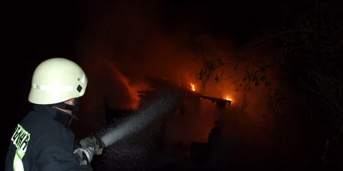 Pagubele materiale în urma celor două incendii se ridică la peste 30.000 de lei
