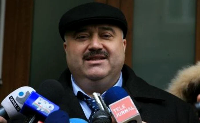 
    Senatorul PSD Cătălin Voicu este acuzat de trafic de influenţă  