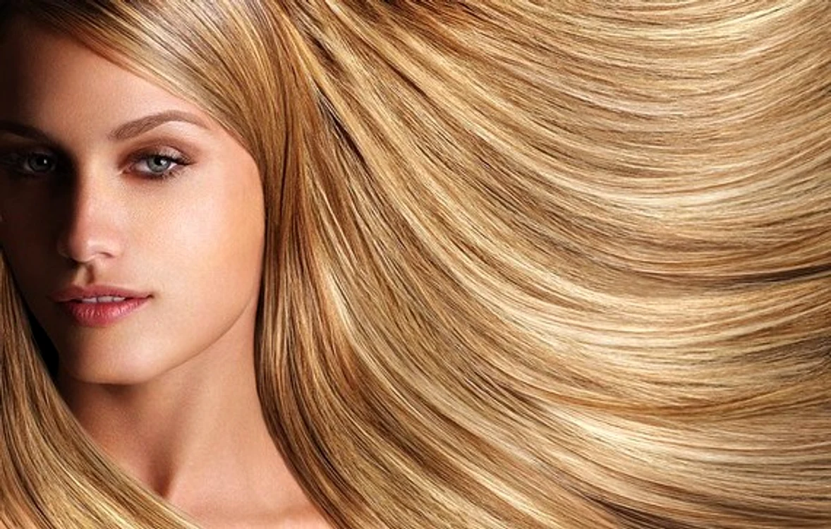
    O alimentație sănătoasă este esențială pentru un păr bogat și strălucitorFoto: artofcosmetics.com  