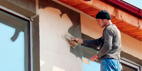 Volumul construcţiilor noi a scăzut cu 30% anul acesta