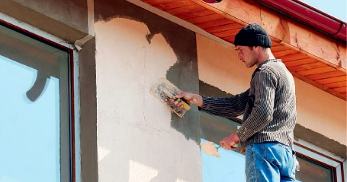 Volumul construcţiilor noi a scăzut cu 30% anul acesta
