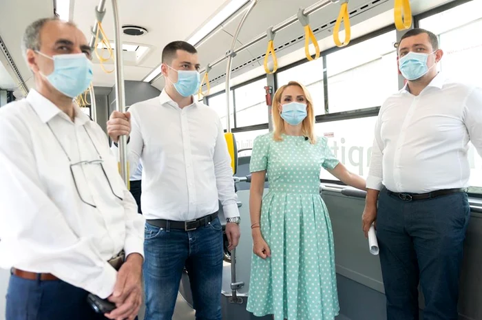 Gabriela Firea, la inaugurarea culoarului unic