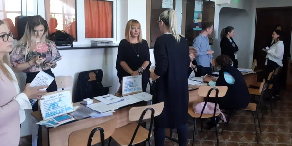 Supraofertă pe piaţa muncii la Braşov FOTO Ioan Buciumar