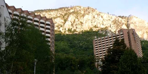 Se caută soluţii pentru restaurarea monumentelor istorice