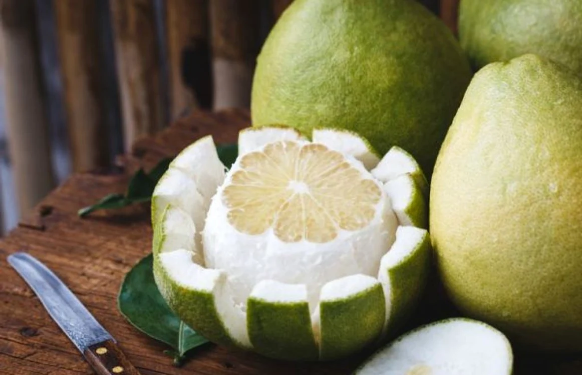 Dieta cu pomelo! Acest fruct delicios te ajută să slăbeşti 5 kg într-o săptămână