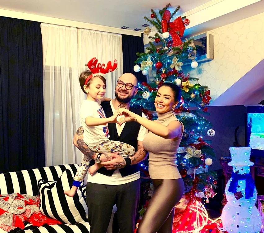 
    Andreea Mantea, Cristi Mitrea și fiul lor, Davidfoto: Instagram  