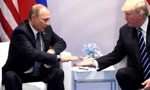 Donald Trump si Vladimir Putin la Summitul G20 FOTO AFP 