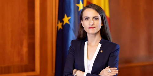 Oana Toiu  jpg