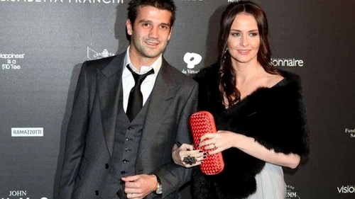 1 2 adelina chivu eye 1280x720 jpg jpeg