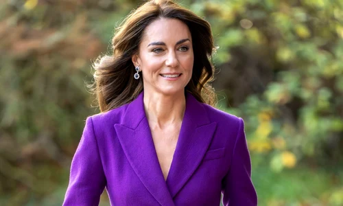 kate middleton costum mov profimedia jpg