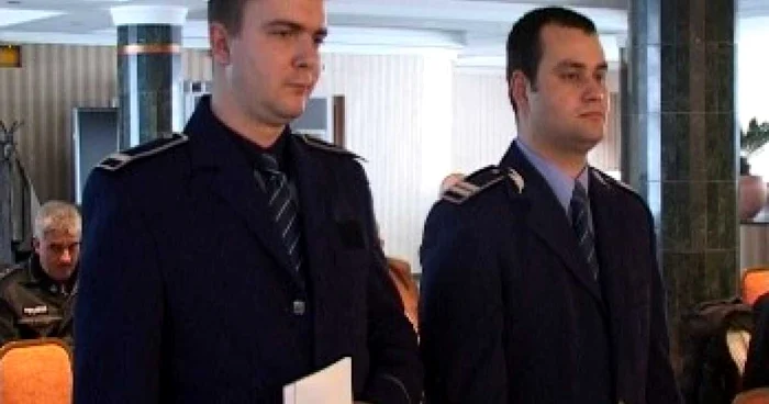 Andrei Covaci (stânga) și Toba Opriș au fost premiați de Corpul Național al Polițiștilor