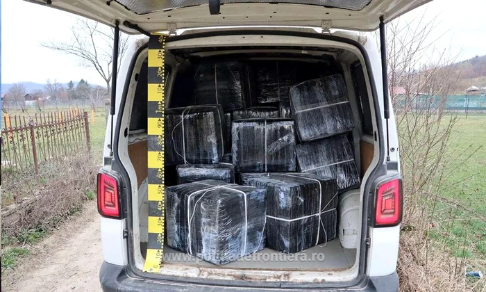 Captură de țigări FOTO: Poliția de Frontieră