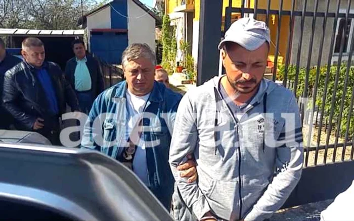 Agresorul a fost reţinut pentru 24 de ore şi urmează ca mâine să fie propus instanţei pentru arestare preventivă