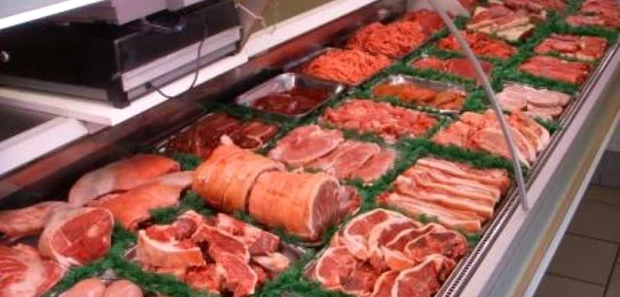 Carnea de porc, mai periculoasă în preajma Crăciunului