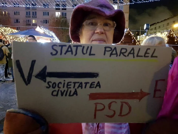 Protestatari la Iaşi FOTO George Chelaru