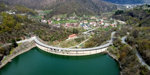 Lacul Cinciş foto Daniel Guţă ADEVĂRUL