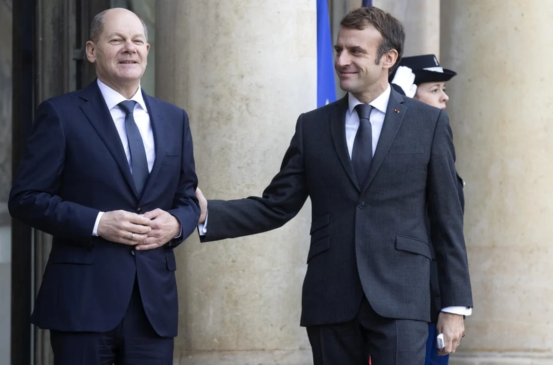 Olaf Scholz și Emmanuel Macron FOTO EPA-EFE