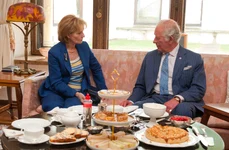 Printul Charles in Romania in vizita la Palatul Elisabeta la Majestea Sa Margareta si Principele Radu (5) jpg