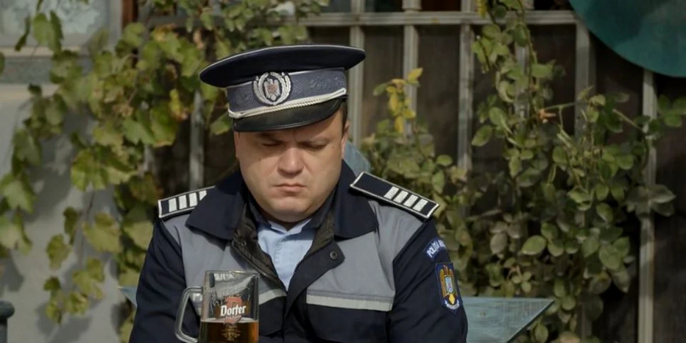 Robi din Las Fierbinţi rămâne fără uniformă  FOTO Facebook/Las Fierbinţi
