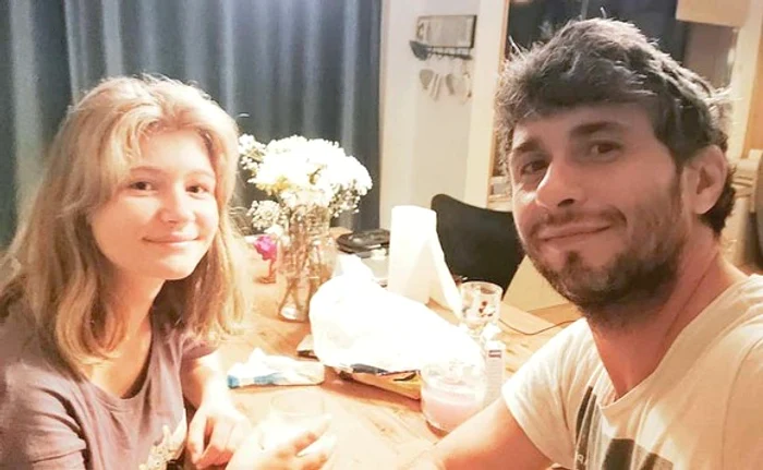 Dragoş Bucur munceşte cot la cot cu fiica sa cea mare, Sofia