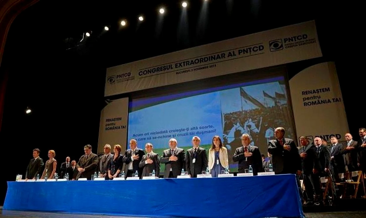 La Congresul PNŢCD din 2 noiembrie FOTO Arhivă Alex Ştefănescu