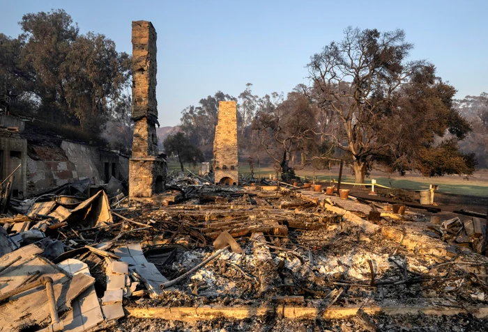 Casa lui Will Rogers a fost distrusă de incendii FOTO PROFIMEDIA