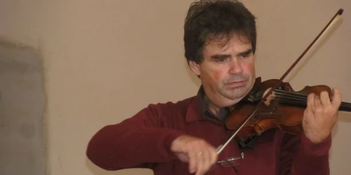 vioara lui enescu la slimnic 9
