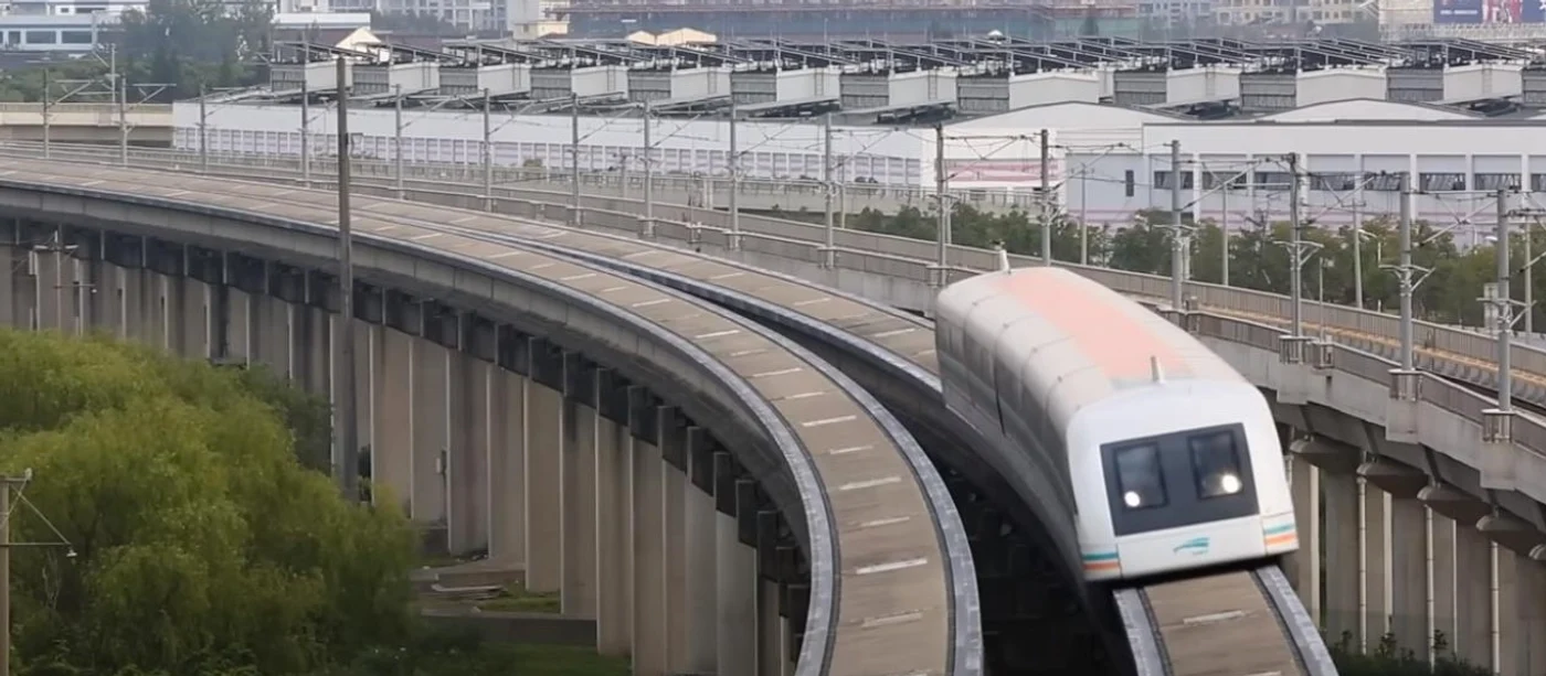 Tren japonez cu levitație magnetică. Sursă foto: captură video