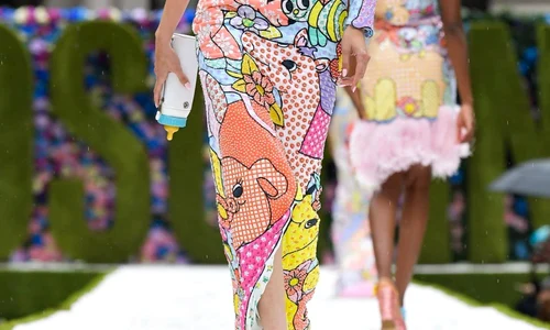 1 moschino nyc backstage3 jpg jpeg