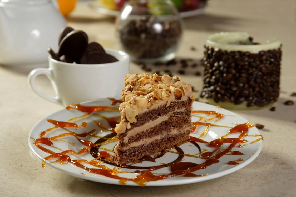 tort cu crema de nes jpeg
