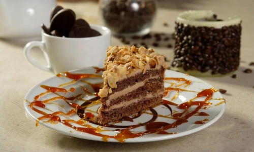 tort cu crema de nes jpeg