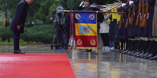 Nicușor Dan sosește la Cotroceni după ce a depus jurământul FOTO Inquam / Octav Ganea