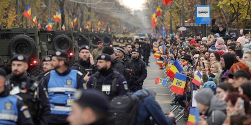 Parada militara dinin Bucuresti cu ocazia Zilei Nationale a Romaniei 1 decembrie 2023 FOTO Inquam Photos George Calin (7) jpg