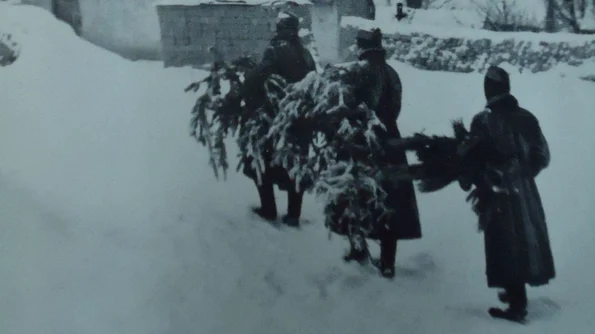 Crăciunul în tranșeele Războiului din Est (1941 1944)  jpeg