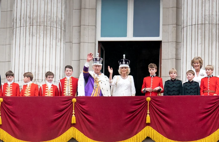 Cei 3 băieți dintre cei 5 nepoți ai Camillei au fost paji la Încoronarea Regelui Charles. Profimedia