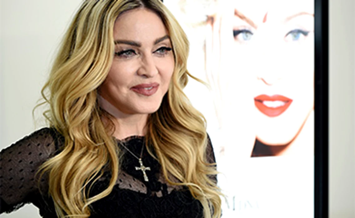 medalion madonna 2016 h 56346182 copy jpg