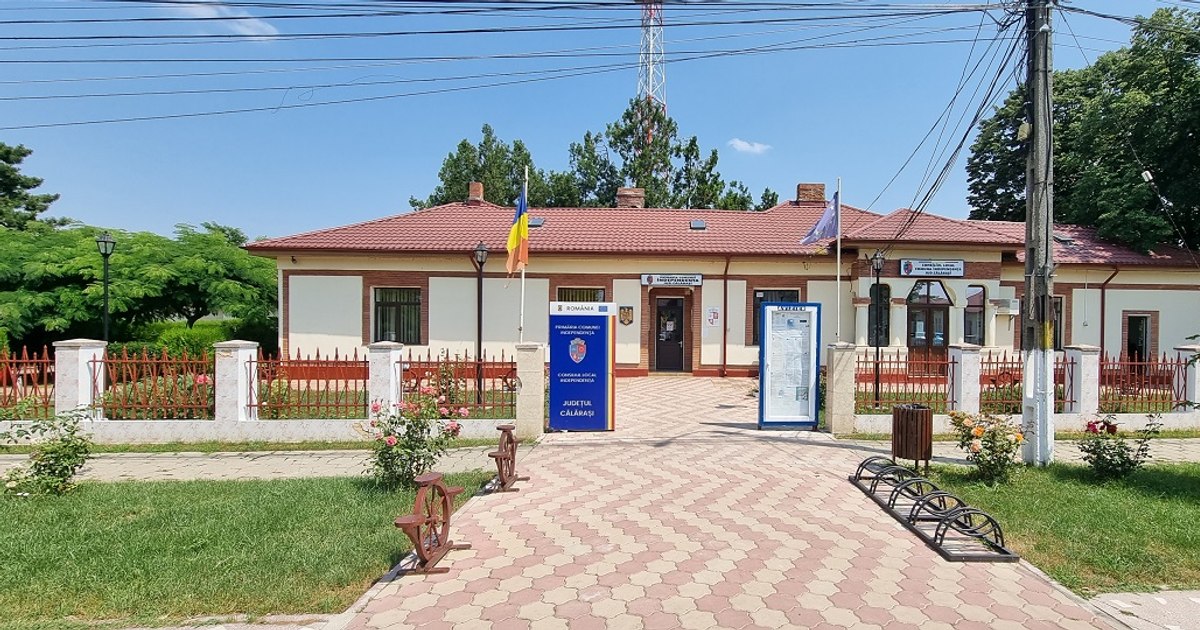 Primarul își reduce salariul și propune desființarea viceprimarului. Ce zic oamenii?