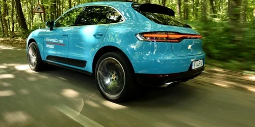 Test Drive Porsche Macan 2.0