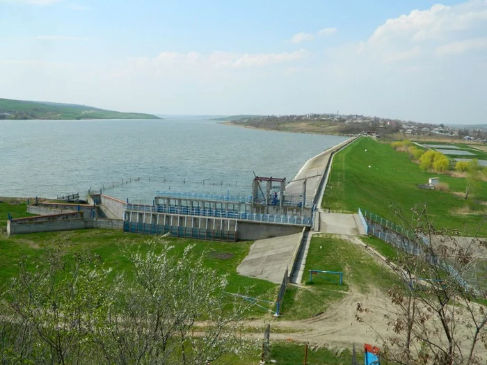 Iazul Dracşani FOTO visitbotosani.ro