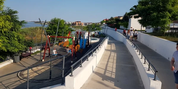 promenada orasului Ovidiu