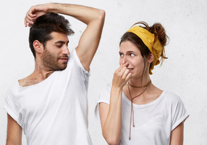 Specialiștii recomandă câteva trucuri pentru a evita transpirația în excesfoto: Shutterstock