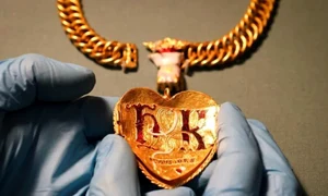 inima tudor british museum jpg