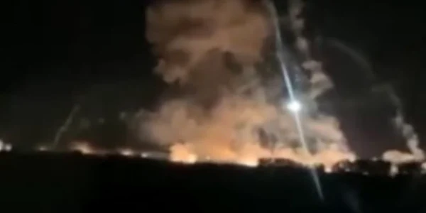 Explozie la o bază militară irakiană  Foto Captură video YouTube jpg