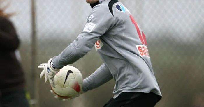 FOTBAL: Matache va lipsi 10 zile după entorsa suferită la genunchi
