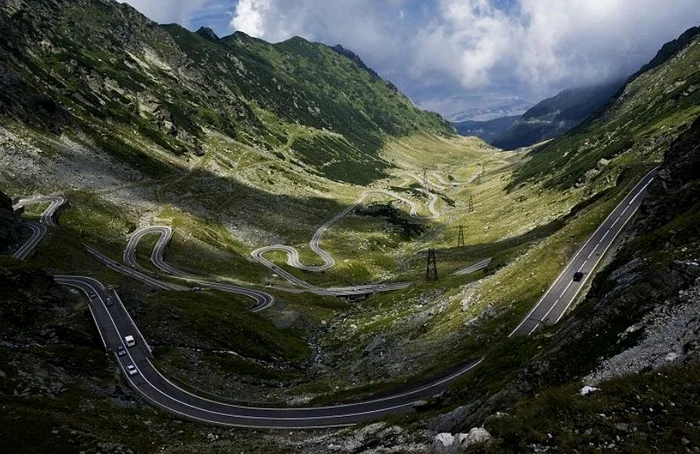 Turiștii americani au fost indemnați de Lee să viziteze România / Sursa foto: travelmint.ro
