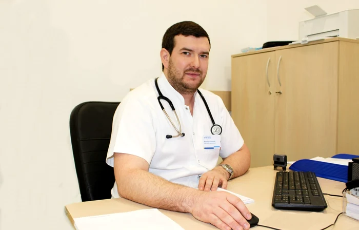 Medicul Alexandru Nechifor, specialist în medicină internă din Galați FOTO Arhivă personală