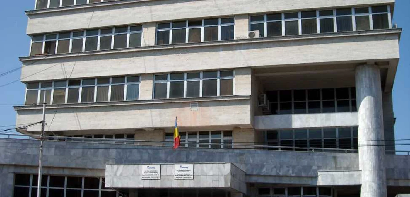 Târgovişte: Fluctuaţiile de tensiune în reţeaua electrică îi sperie pe târgovişteni